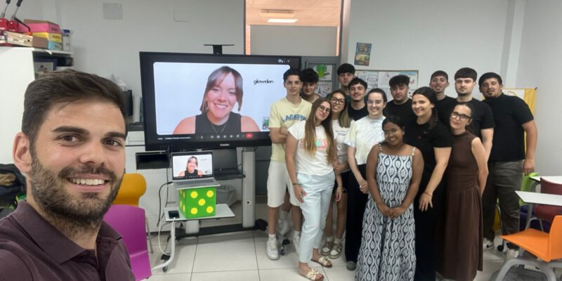 glowden agency inspira a jóvenes ies albarregas mérida